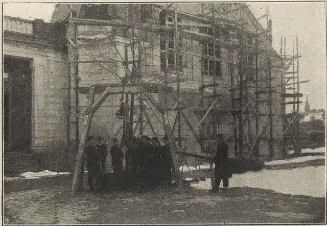 Illustration ur Utställningen i Stockholm 1897. Beskrifning i ord och bild öfver Allmänna konst- & industriutställningen (1897), sida 18