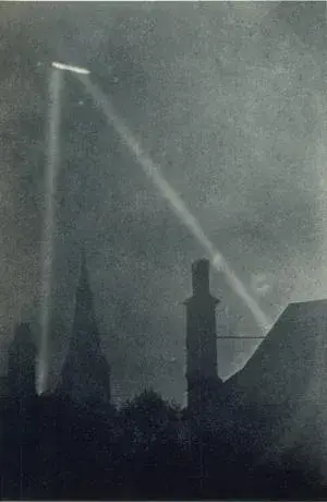 Illustration ur Världen i brand. En bokfilm över det stora kriget 1914-1918 (1935), sida 82