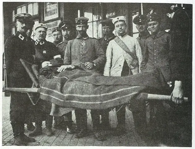 Illustration ur Från fronten i väster september-november 1914 (1915), sida 270