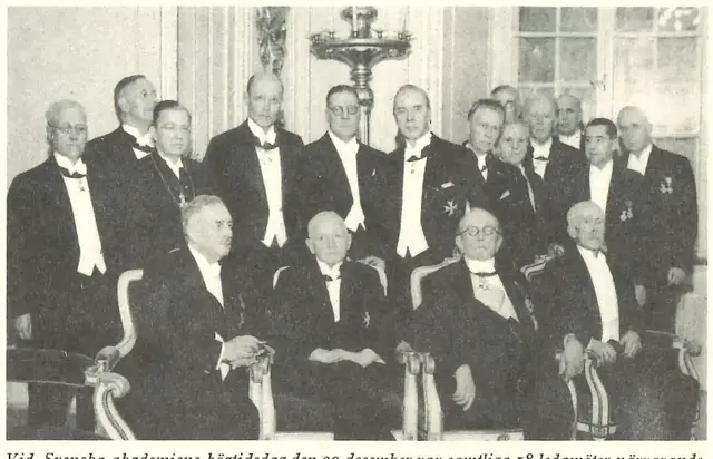 Illustration ur Gustaf V och hans tid. En bokfilm. 1938-1947 (1947), sida 243